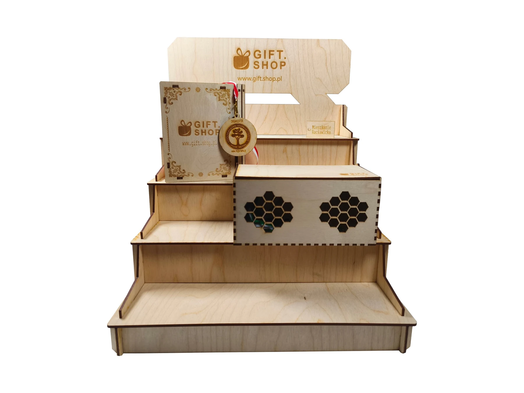 Gift Shop — ekspozytor i produkty drewniane